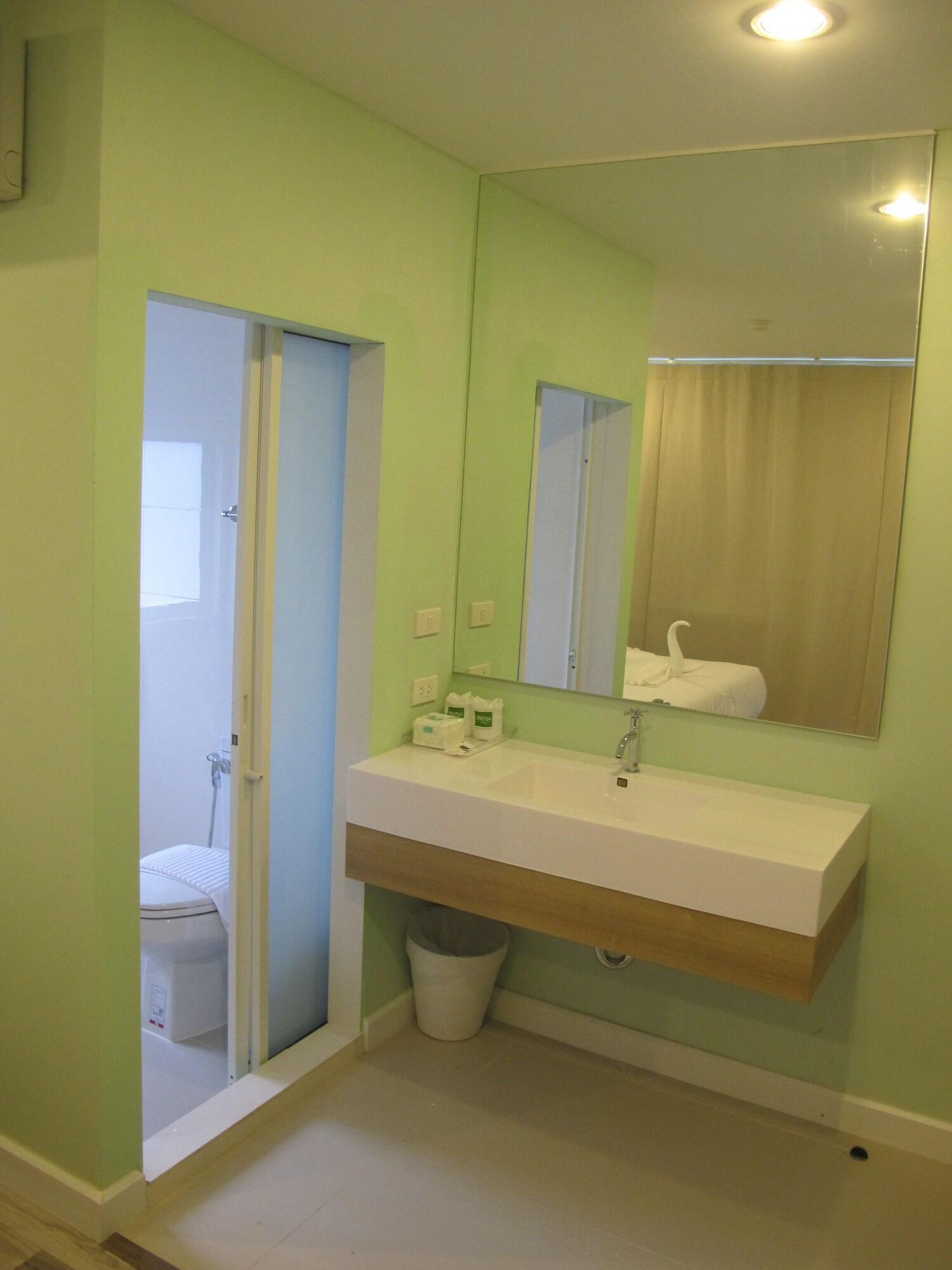 Nantra Hua Hin Hotel Luaran gambar